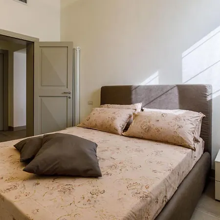 La Fonte Di Santa Regina 16, Emma * Siena