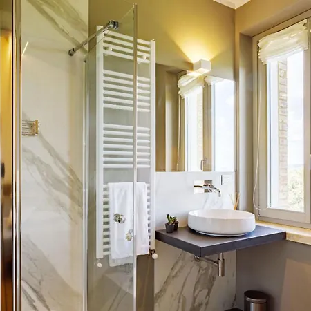 Villa La Fonte Di Santa Regina 16, Emma *