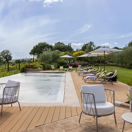 La Fonte Di Santa Regina 16, Emma Siena