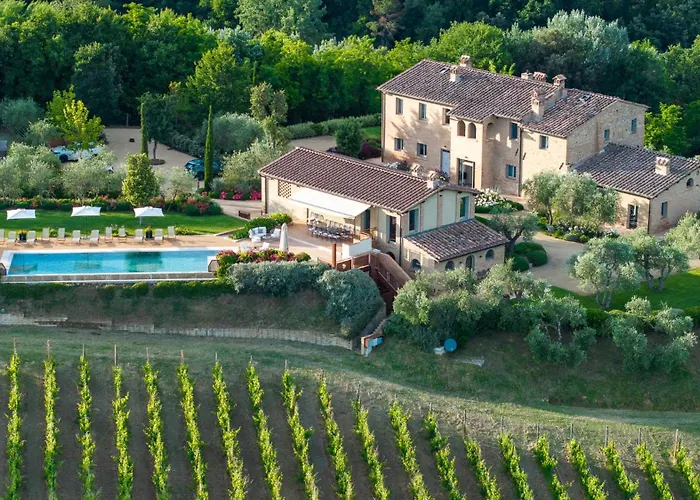 La Fonte Di Santa Regina 16, Emma Villa