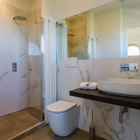 Вилла La Fonte Di Santa Regina 16, Emma *